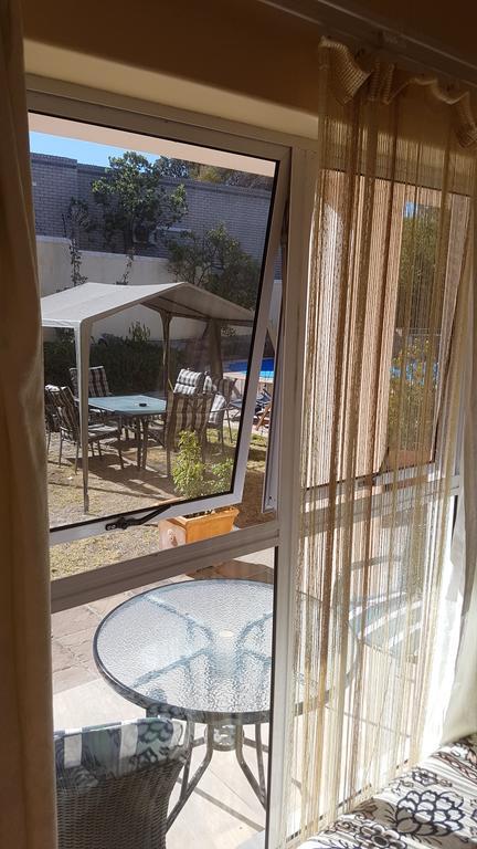 Natalie Guesthouse Bloubergstrand Extérieur photo
